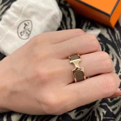 LUXEIFY OLYMPE PINK GOLD RING