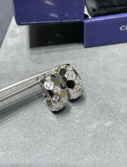 LUXEIFY BEE LOVE DIAMOND HOOP EARRINGS