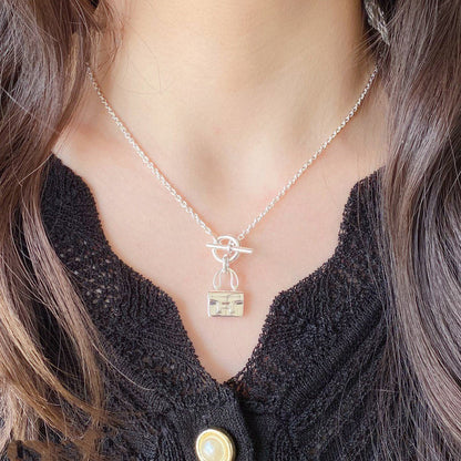 LUXEIFY CONSTANCE PEDANT SILVER NECKLACE