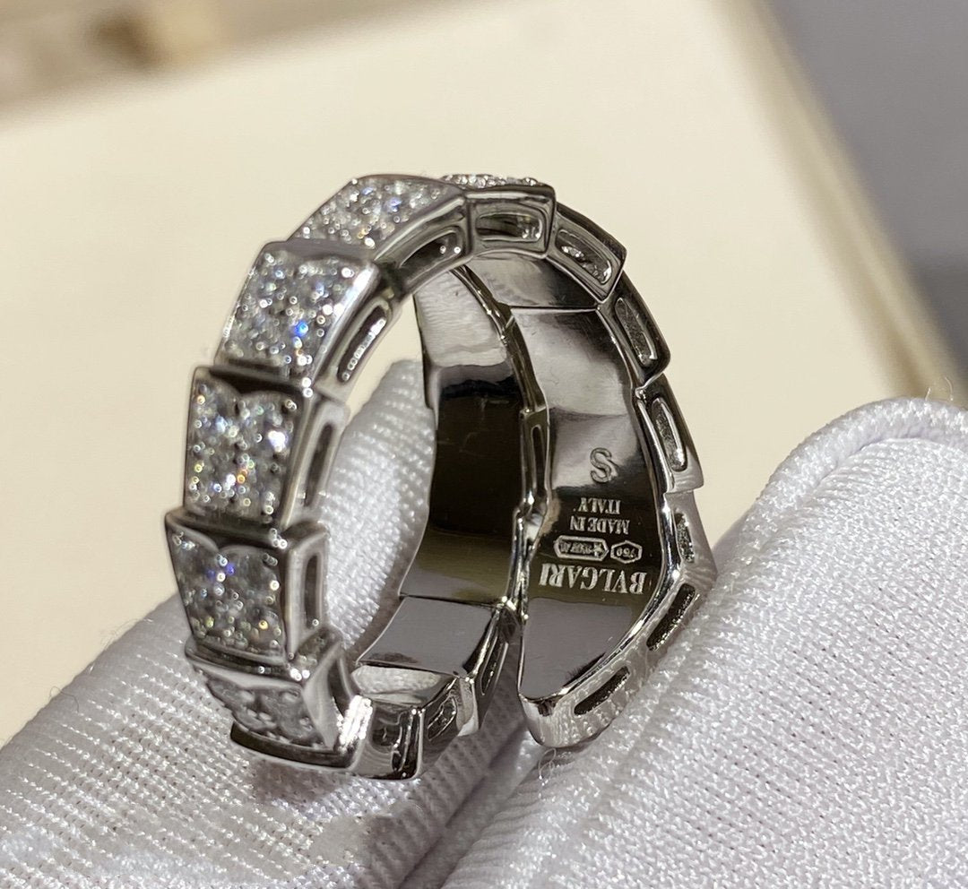 LUXEIFY SERPENTI RING SILVER DIAMOND PAVED