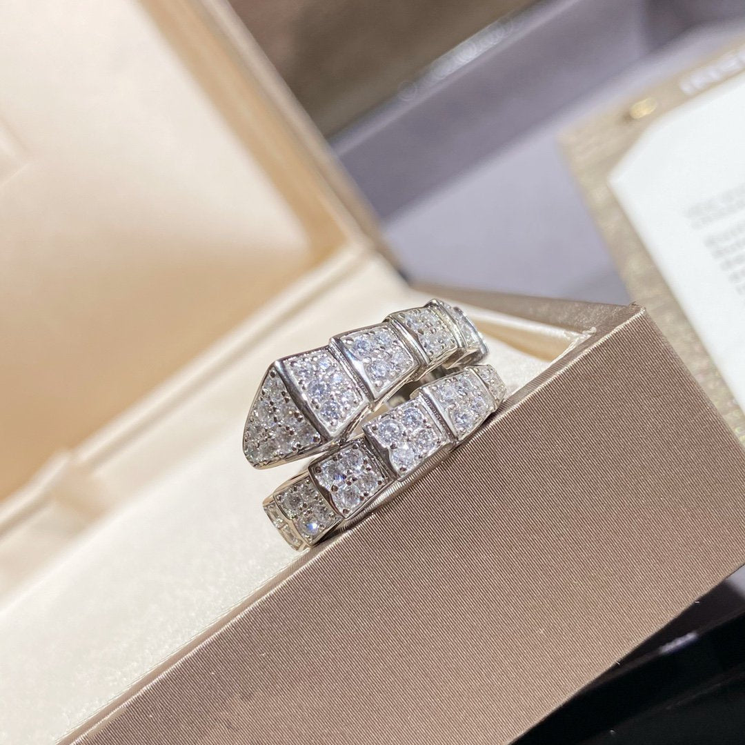 LUXEIFY SERPENTI RING SILVER DIAMOND PAVED