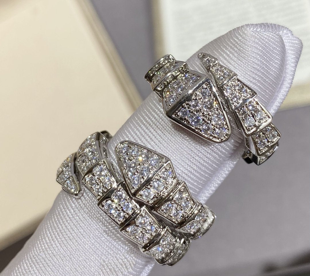 LUXEIFY SERPENTI LARGE RING SILVER DIAMOND PAVED
