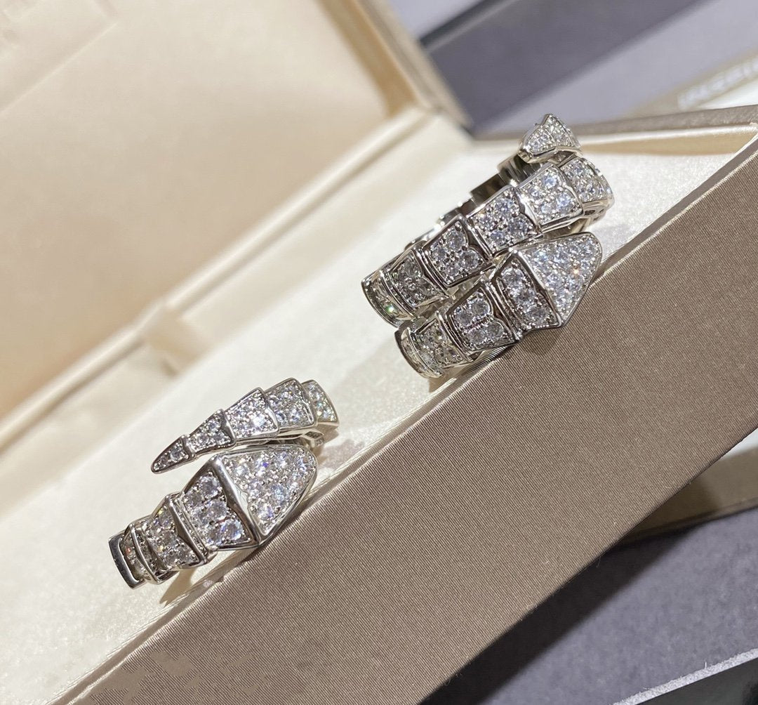 LUXEIFY SERPENTI LARGE RING SILVER DIAMOND PAVED