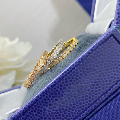 LUXEIFY BEE LOVE DIAMOND PAVED SMALL RING