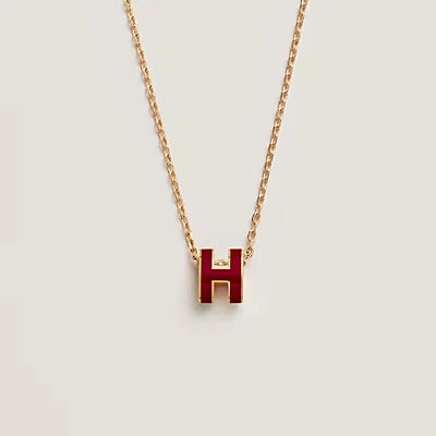 LUXEIFY HM CLIC RED ENAMEL GOLD NECKLACE