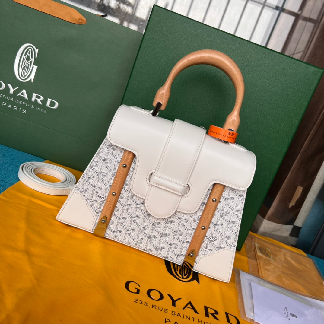 SA?GON PM BAG 28 IN WHITE GOYARDINE CANVAS AND CALFSKIN