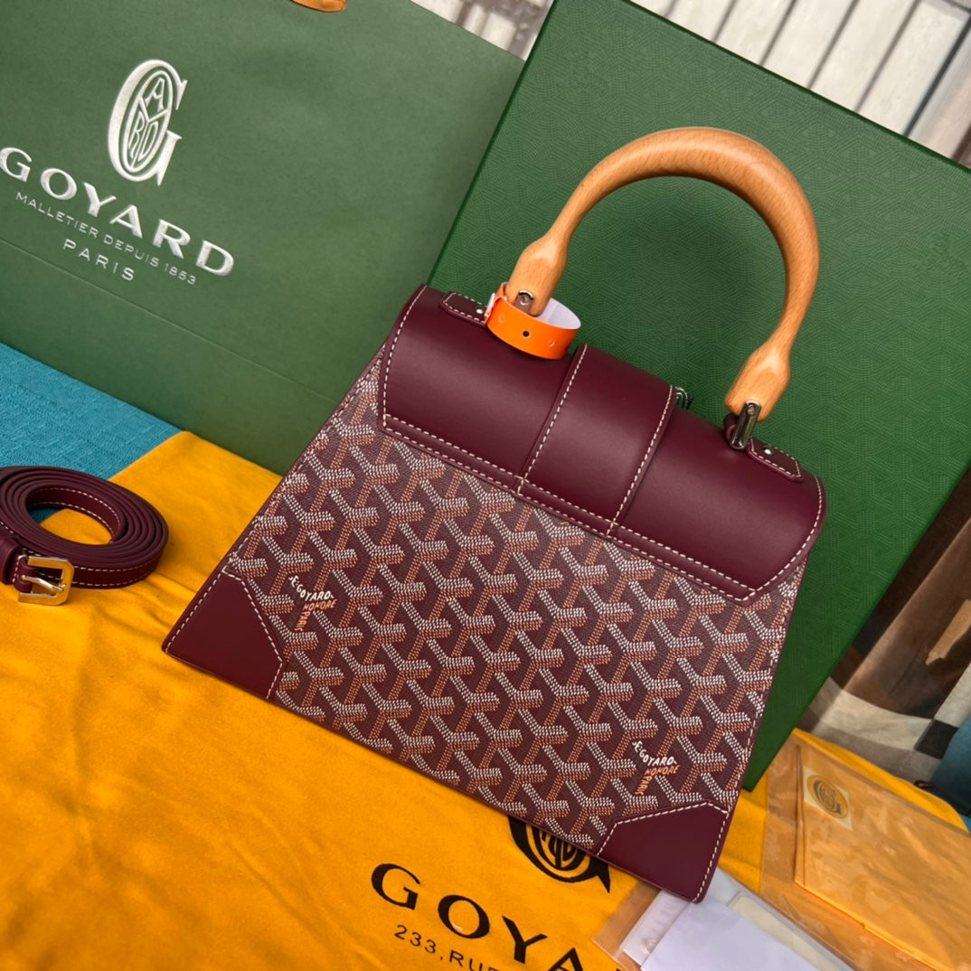 SA?GON PM BAG 28 IN CANNON PINK GOYARDINE CANVAS AND CALFSKIN