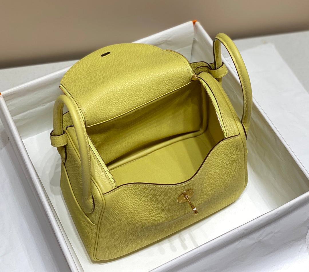 HM LINDY 30 BAG LEMON TAURILLON CLEMENCE LEATHER
