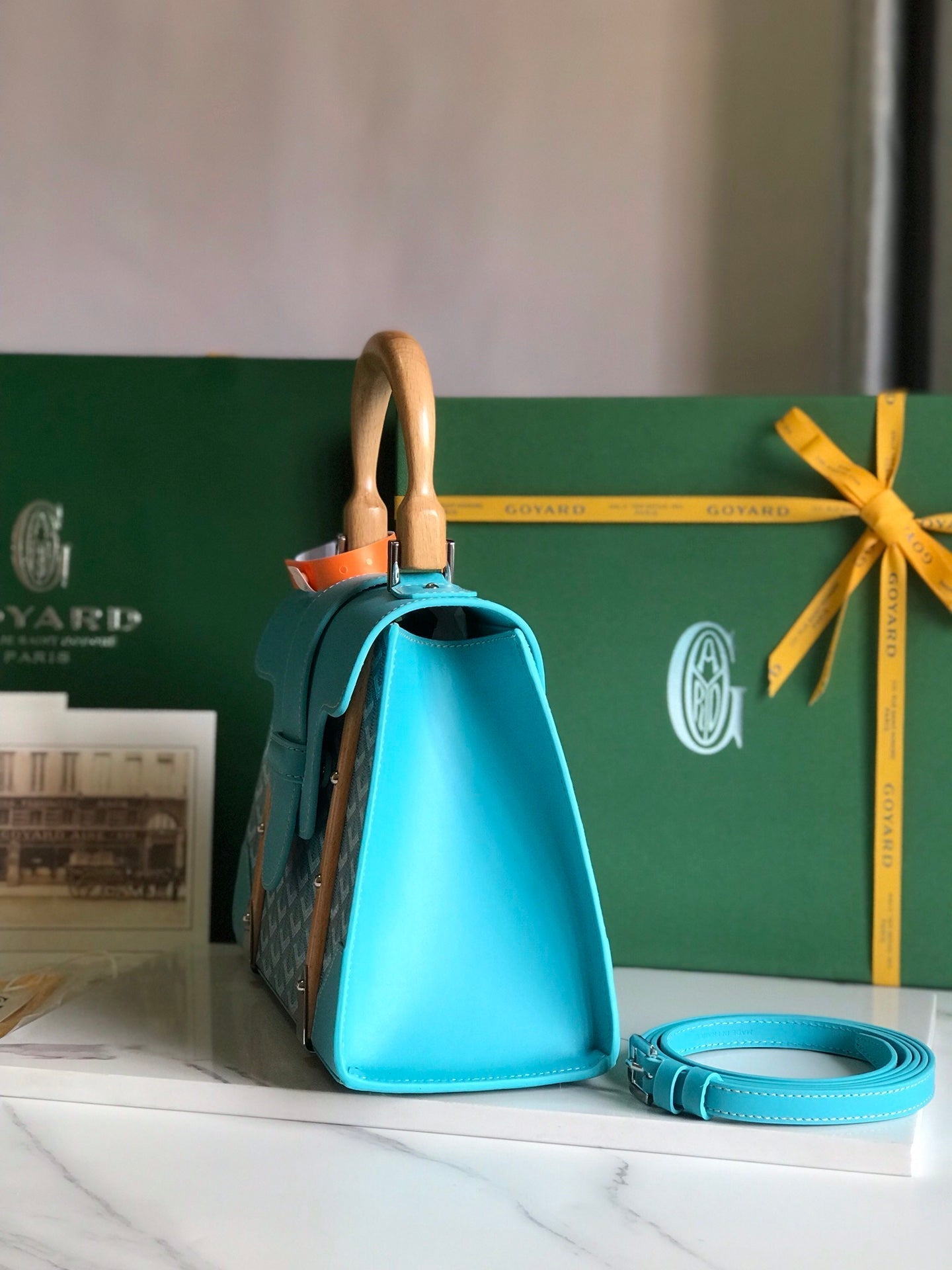 SA?GON PM BAG 28 IN LIGHT BLUE GOYARDINE CANVAS AND CALFSKIN