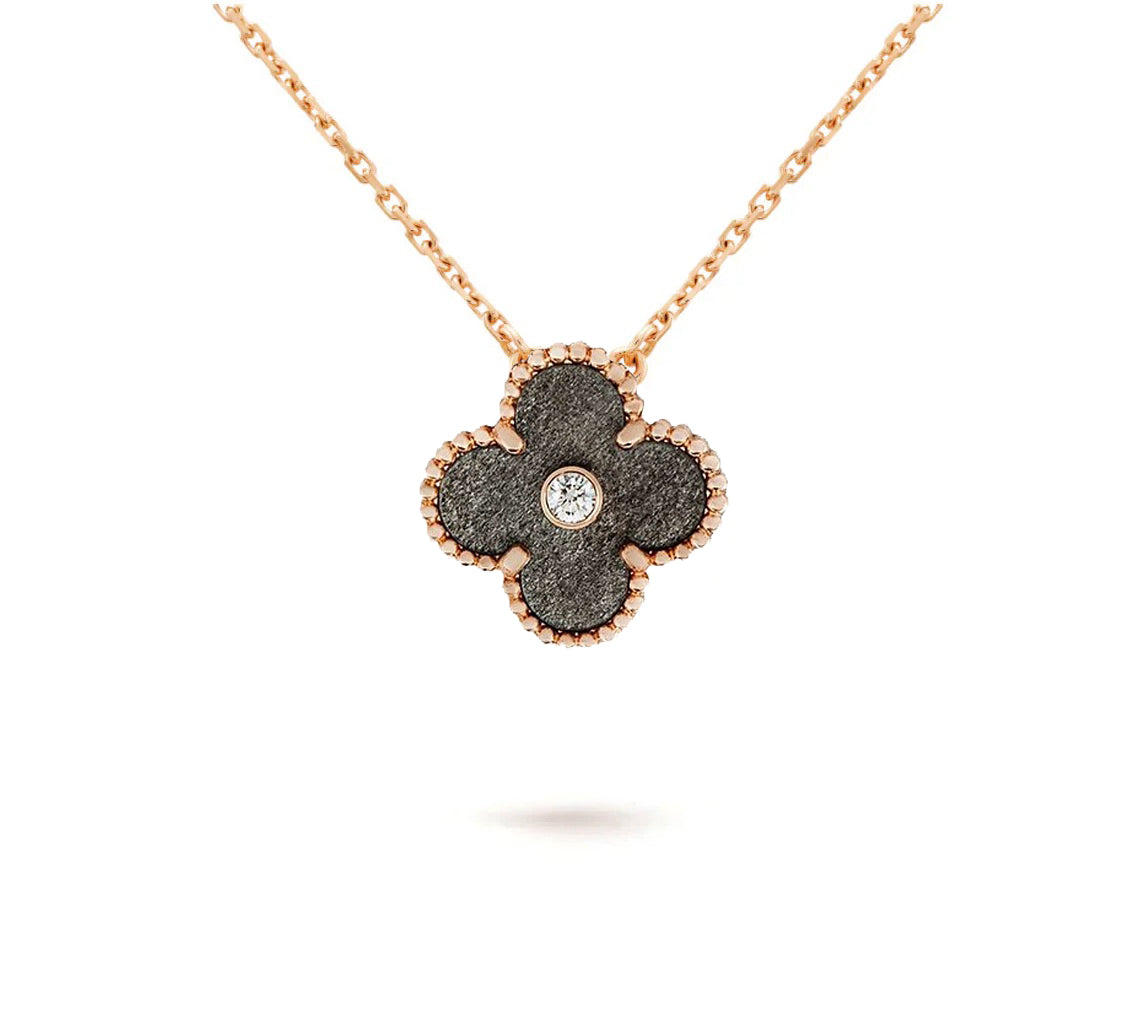 CHRISTMAS LIMITED EDITION NECKLACE COLLECTION