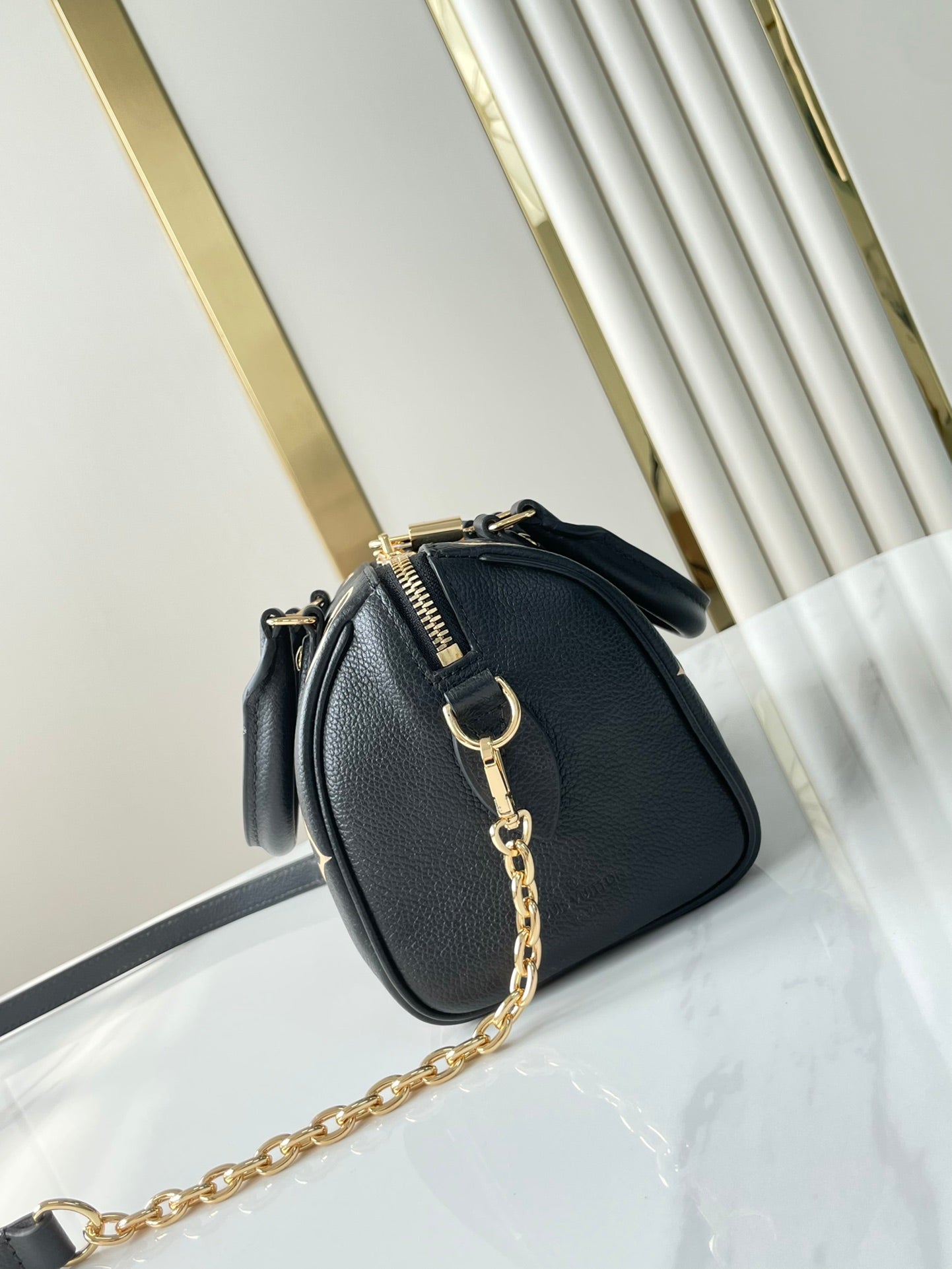 SPEEDY BANDOULI¨¨RE 20 IN BLACK CREAM MONOGRAM EMPREINTE LEATHER GOLD HARDWARE