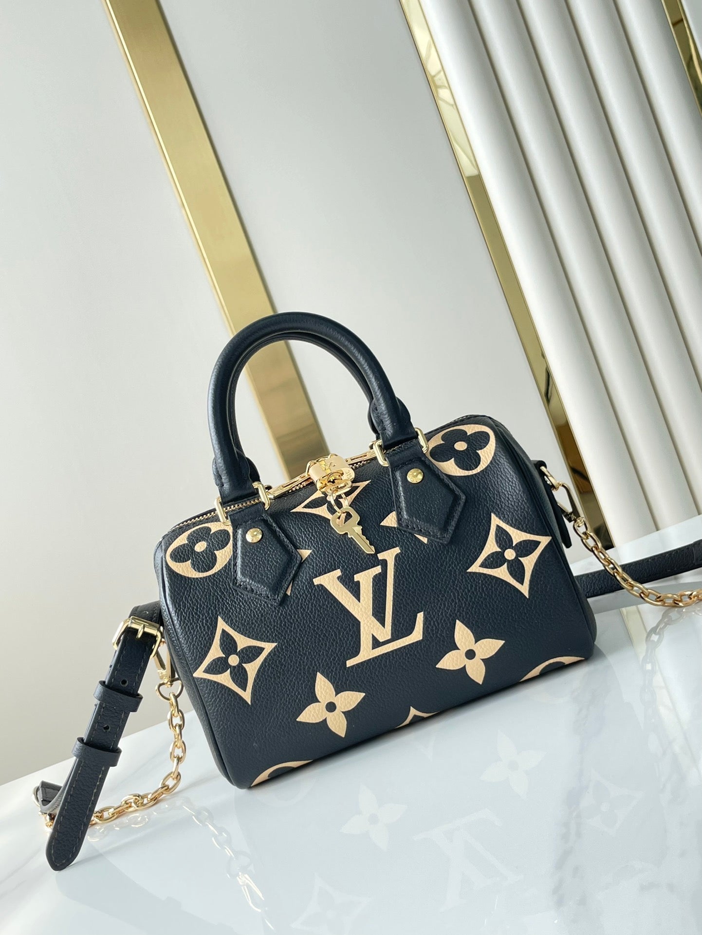 SPEEDY BANDOULI¨¨RE 20 IN BLACK CREAM MONOGRAM EMPREINTE LEATHER GOLD HARDWARE