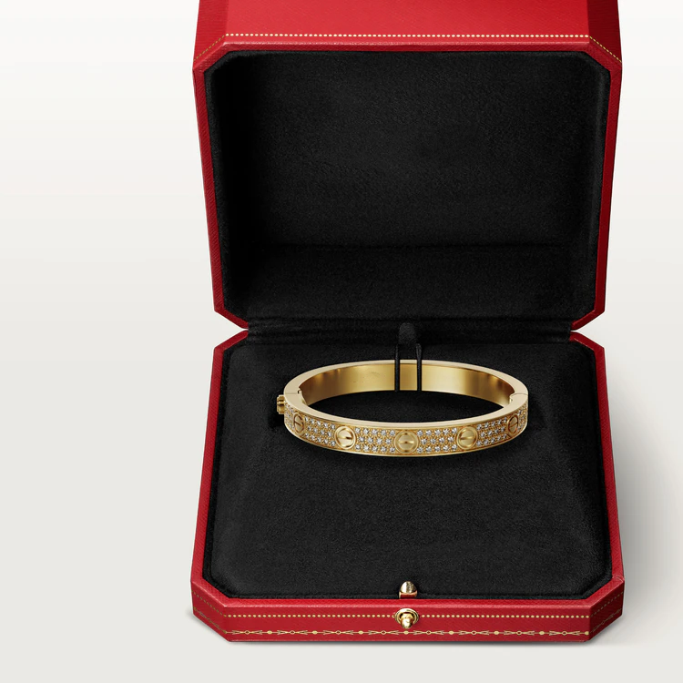 LUXEIFY LOVE BRACELET 6.1MM DIAMOND-PAVED