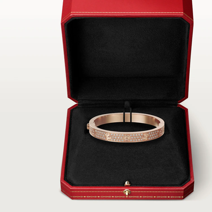 LUXEIFY LOVE BRACELET 6.1MM DIAMOND-PAVED