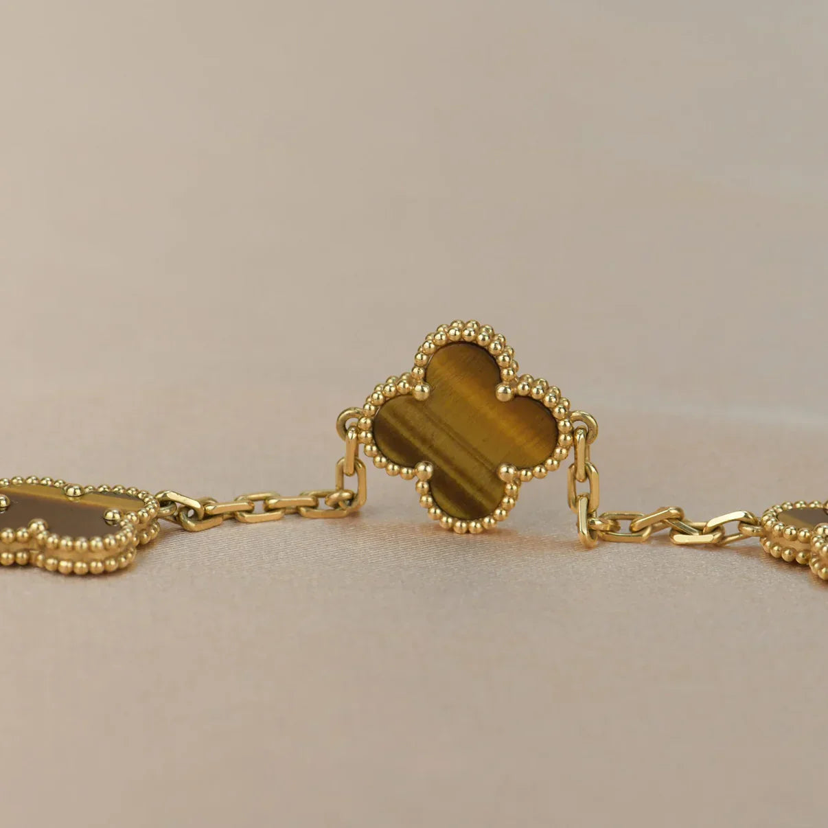 CLOVER 5 MOTIFS TIGER EYE BRACELET COLLECTION