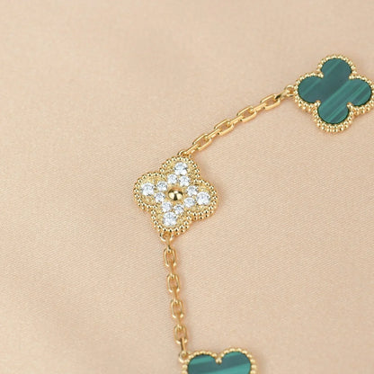 CLOVER 5 MOTIF MALACHITE BRACELET COLLECTION