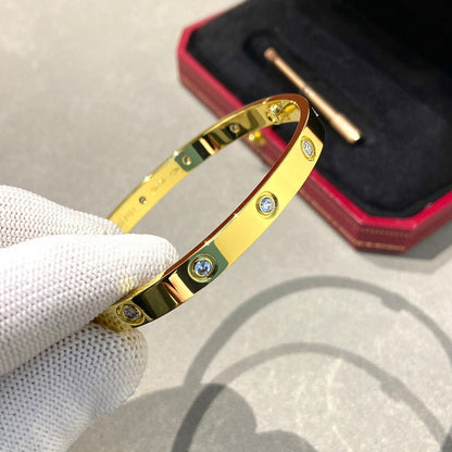 LUXEIFY LOVE BRACELET 6.1MM 10 DIAMONDS