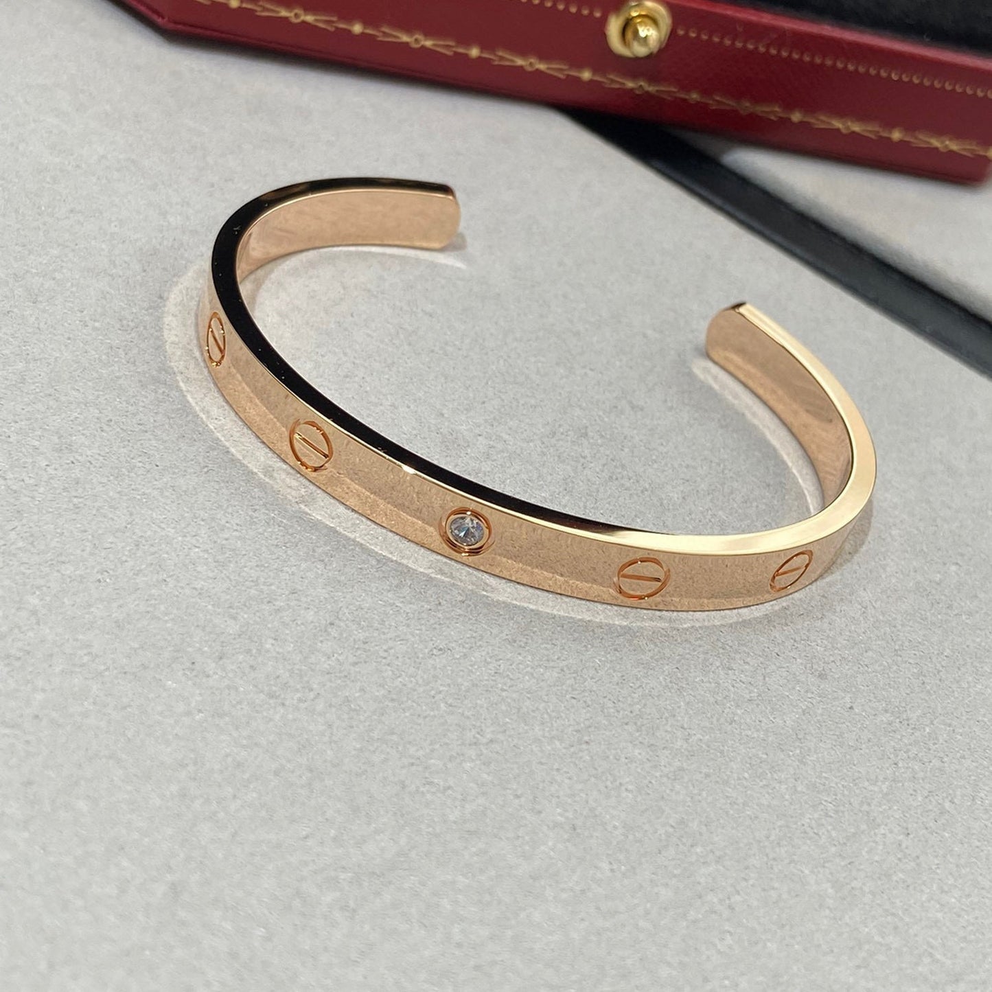 LUXEIFY LOVE BRACELET 6.1MM 1 DIAMOND OPEN CUFF