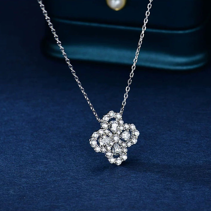 LUXEIFY LOOP NECKLACE FULL MOTIF DIAMOND 16MM MULTIPLE COLORS
