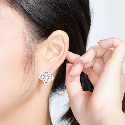 LUXEIFY LOOP EARRINGS FULL MOTIF DIAMOND 16MM SILVE