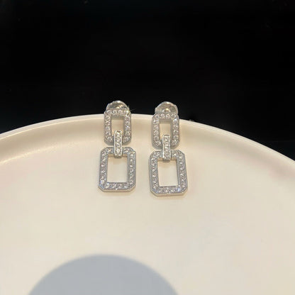 PENDIENTES MEDIANOS LUXEIFY LINKS CON DIAMANTE