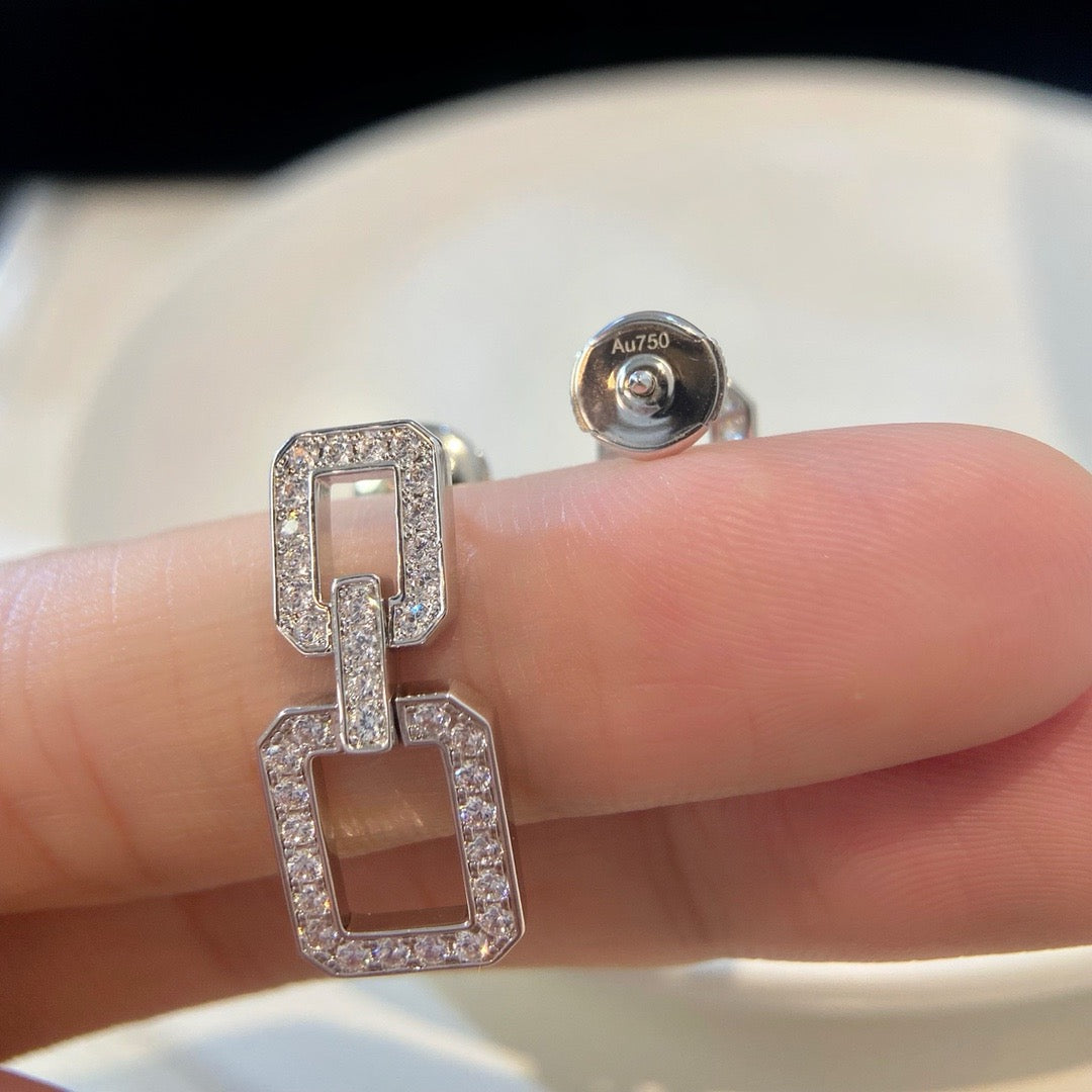 PENDIENTES MEDIANOS LUXEIFY LINKS CON DIAMANTE
