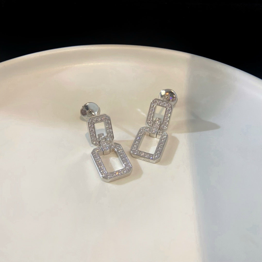 PENDIENTES MEDIANOS LUXEIFY LINKS CON DIAMANTE