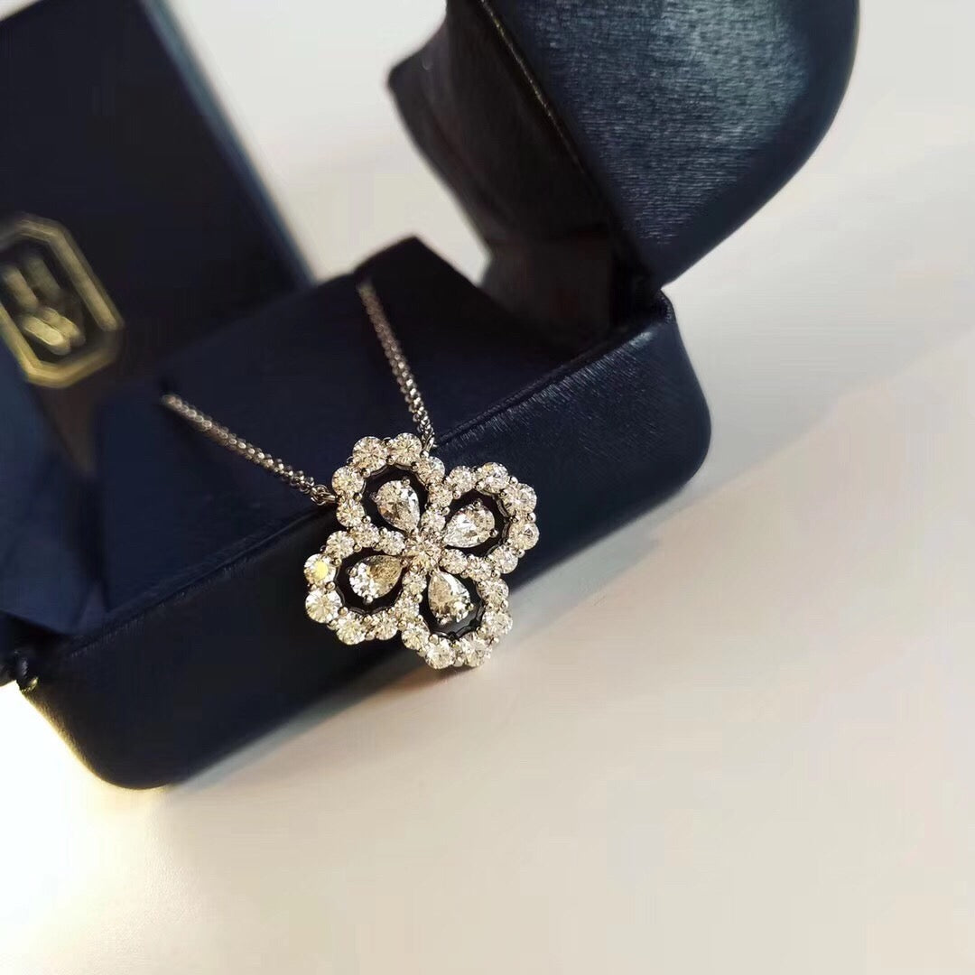 LUXEIFY LOOP NECKLACE FULL MOTIF DIAMOND 16MM MULTIPLE COLORS