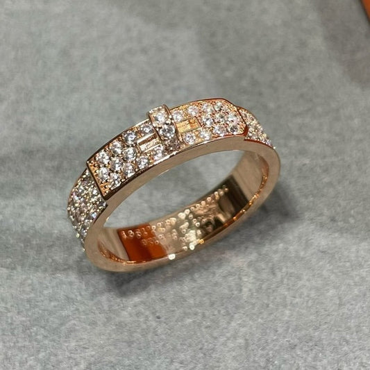 LUXEIFY KELLY PINK GOLD DIAMOND RING
