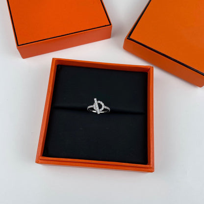 LUXEIFY ECHAPPEE RING SILVER DIAMOND