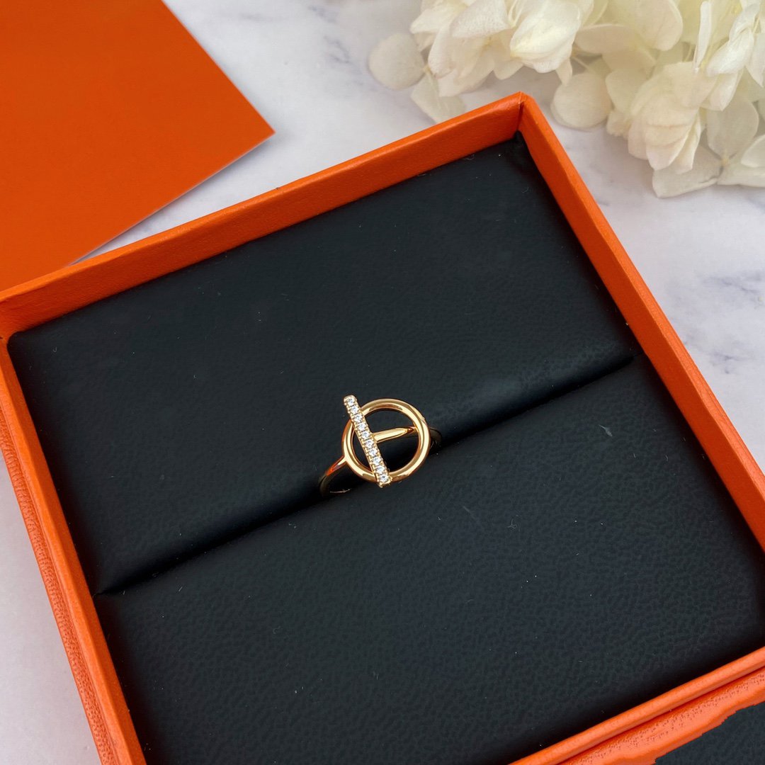 LUXEIFY ECHAPPEE RING DIAMOND