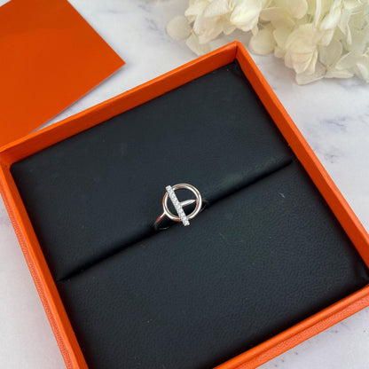 LUXEIFY ECHAPPEE RING DIAMOND