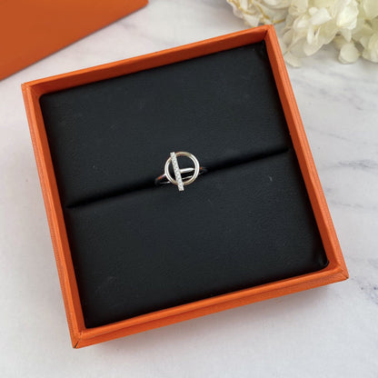 LUXEIFY ECHAPPEE RING DIAMOND