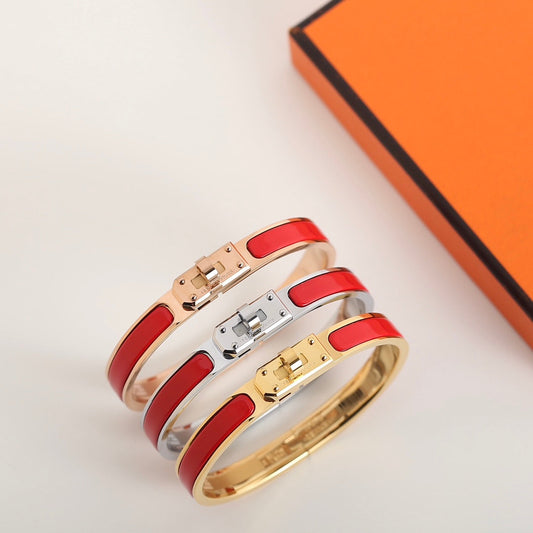 LUXEIFY HM KELLY RED BRACELET