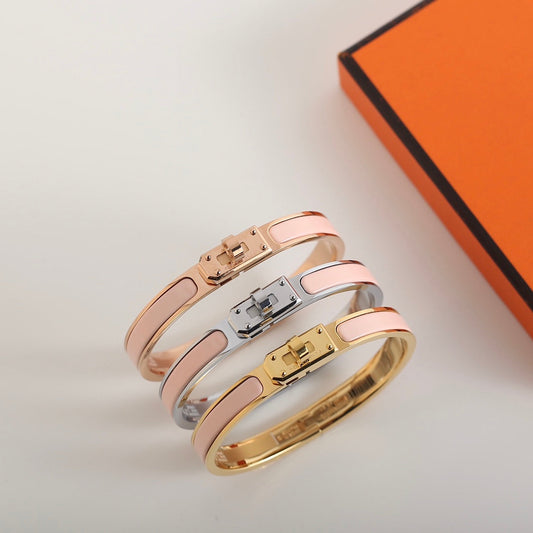 LUXEIFY HM KELLY LIGHT PINK BRACELET