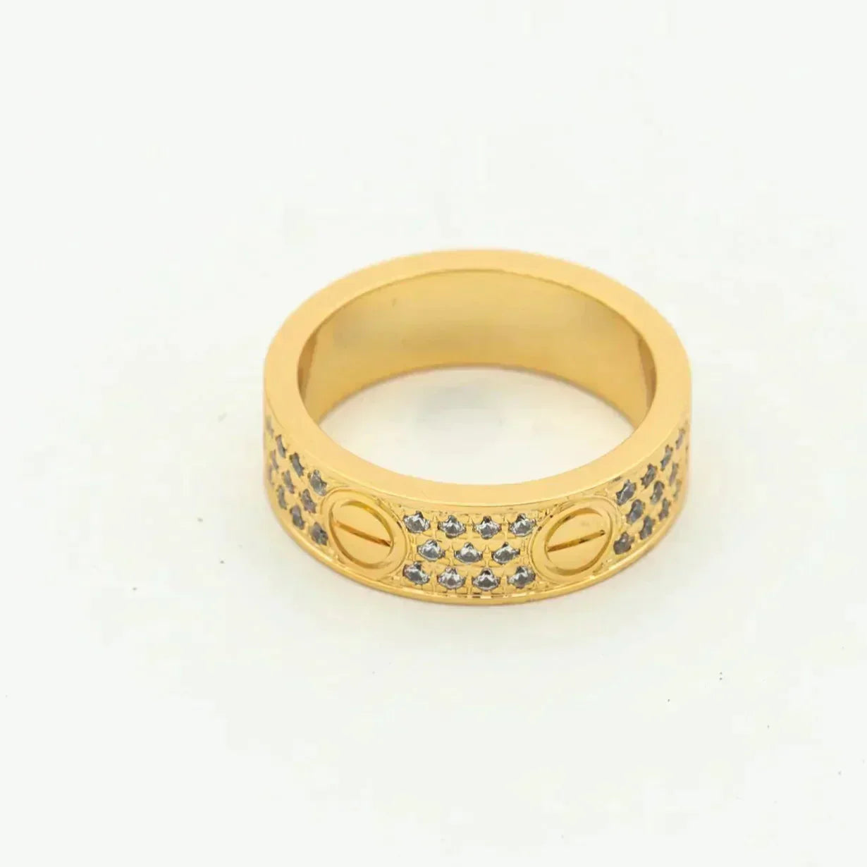 LUXEIFY LOVE RING 6MM DIAMONDS PAVED