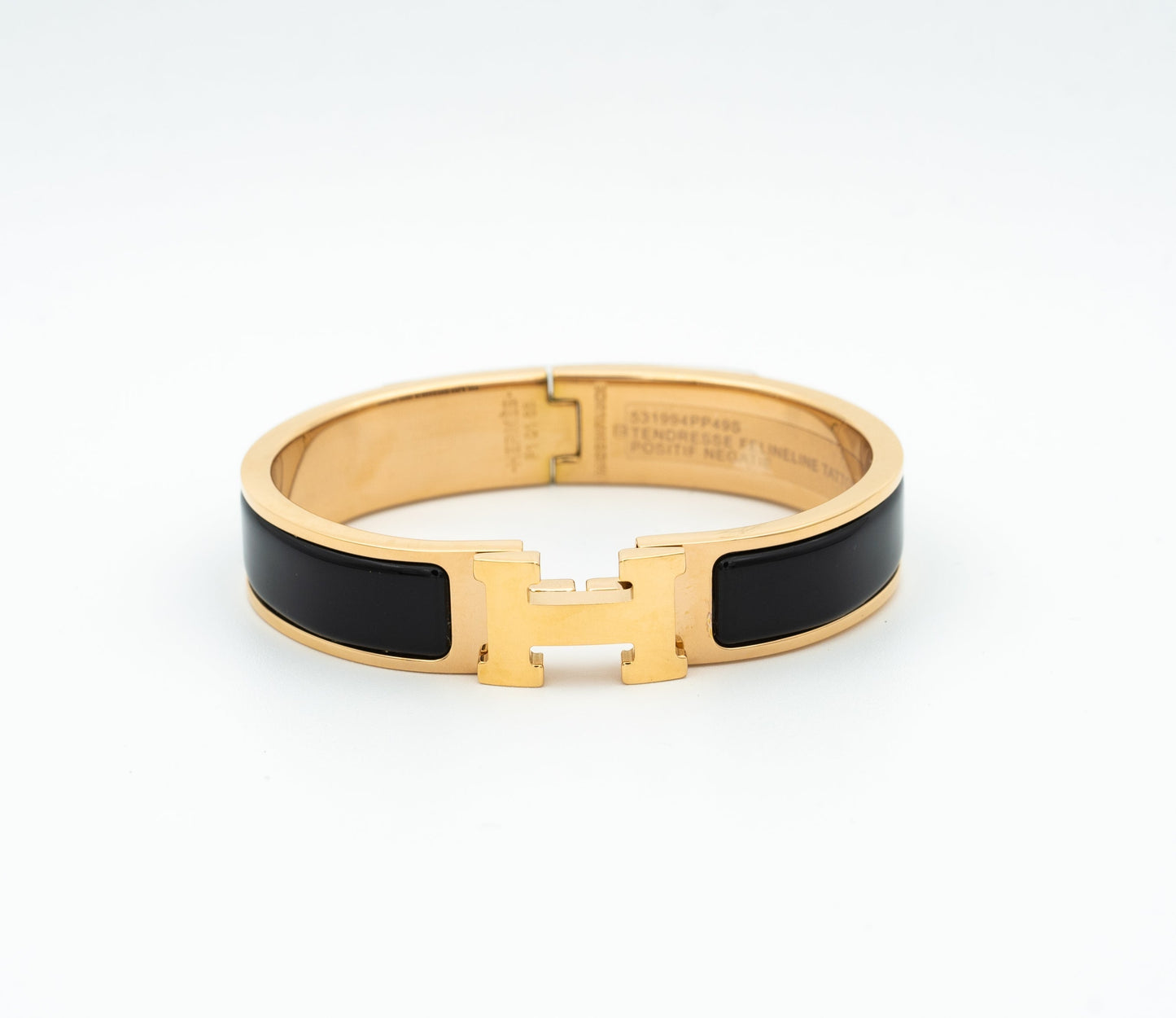 LUXEIFY H BLACK BRACELET