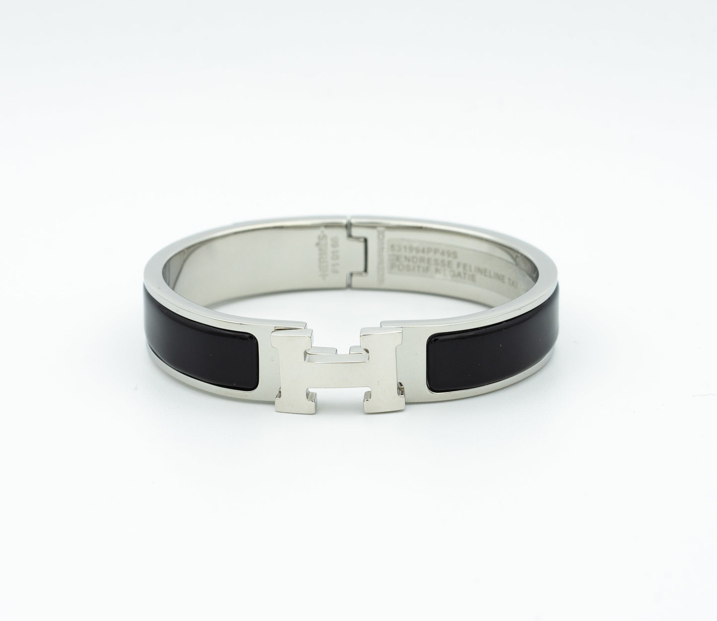 LUXEIFY H BLACK BRACELET