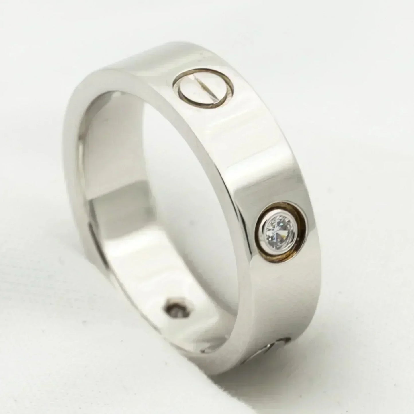 LUXEIFY LOVE RING 5.5MM 3 DIAMONDS SILVER