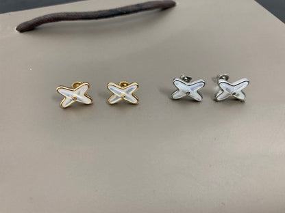 LUXEIFY JEUX DE WHITE MOP SILVER DIAMOND EARRINGS