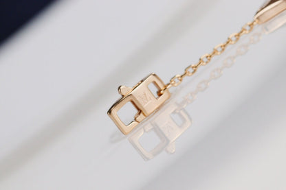 LUXEIFY LEAF CLOVER BRACELET
