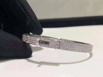 LUXEIFY HM KELLY BRACELET IN SILVER AND FULL PAVE DIAMOND