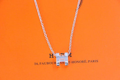 LUXEIFY HM NECKLACE H LETTER OVAL SERIES
