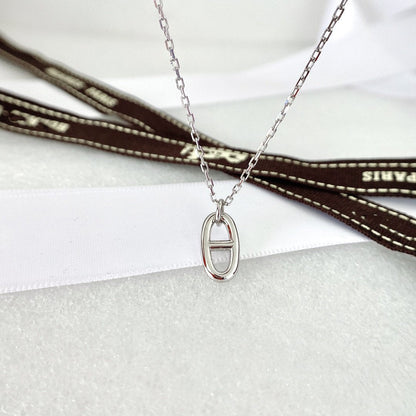 LUXEIFY HM PIG NOSE NECKLACE