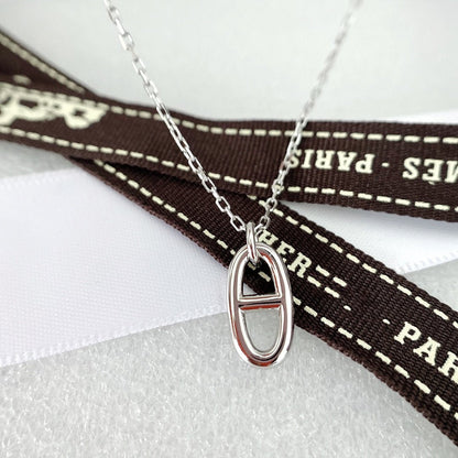 LUXEIFY HM PIG NOSE NECKLACE