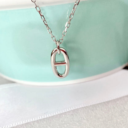 LUXEIFY HM PIG NOSE NECKLACE