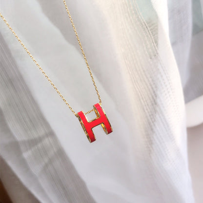 LUXEIFY HM CLIC RED ENAMEL GOLD NECKLACE
