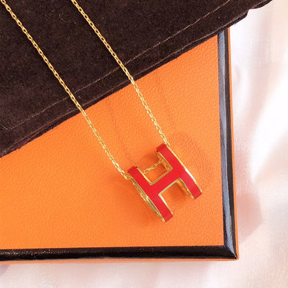 LUXEIFY HM CLIC RED ENAMEL GOLD NECKLACE