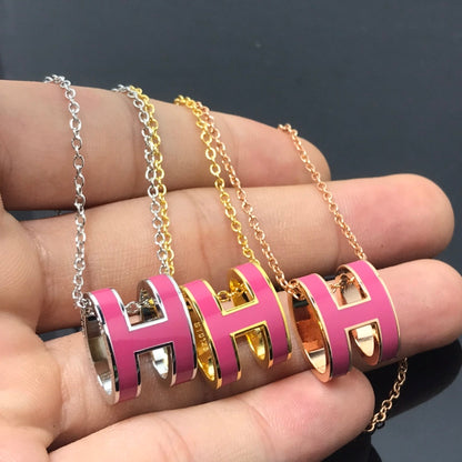 LUXEIFY H NECKLACE PINK