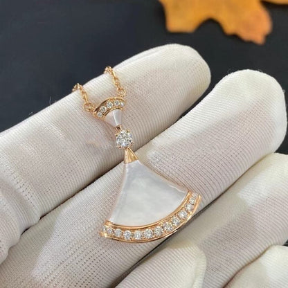 LUXEIFY DREAM NECKLACE MOP PINK GOLD DIAMOND